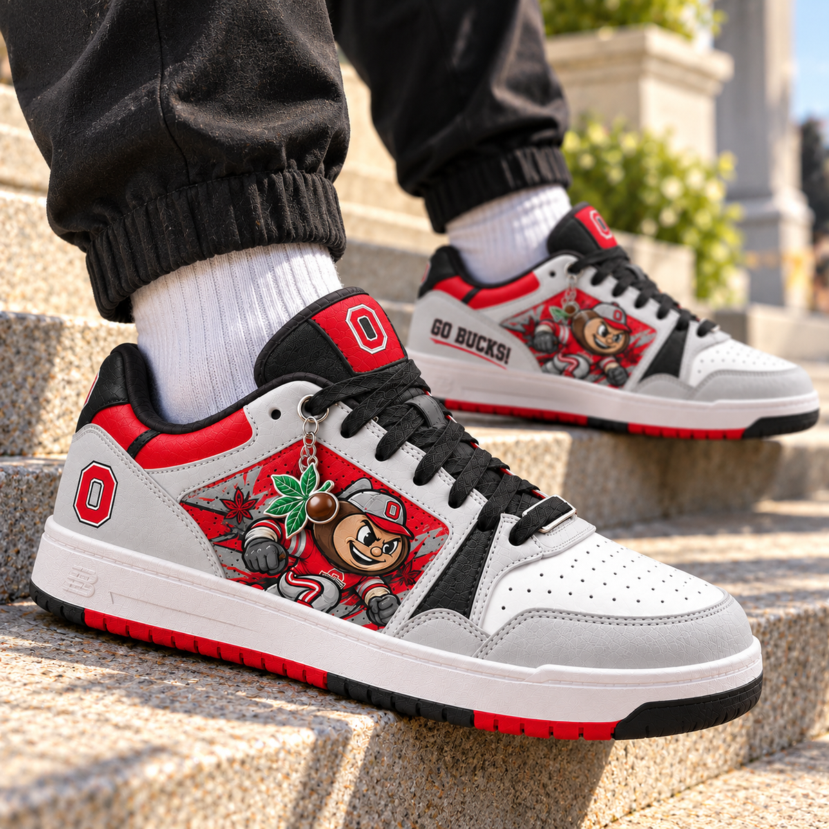 OSB Premium Low-Top Sneakers with Charm BMD